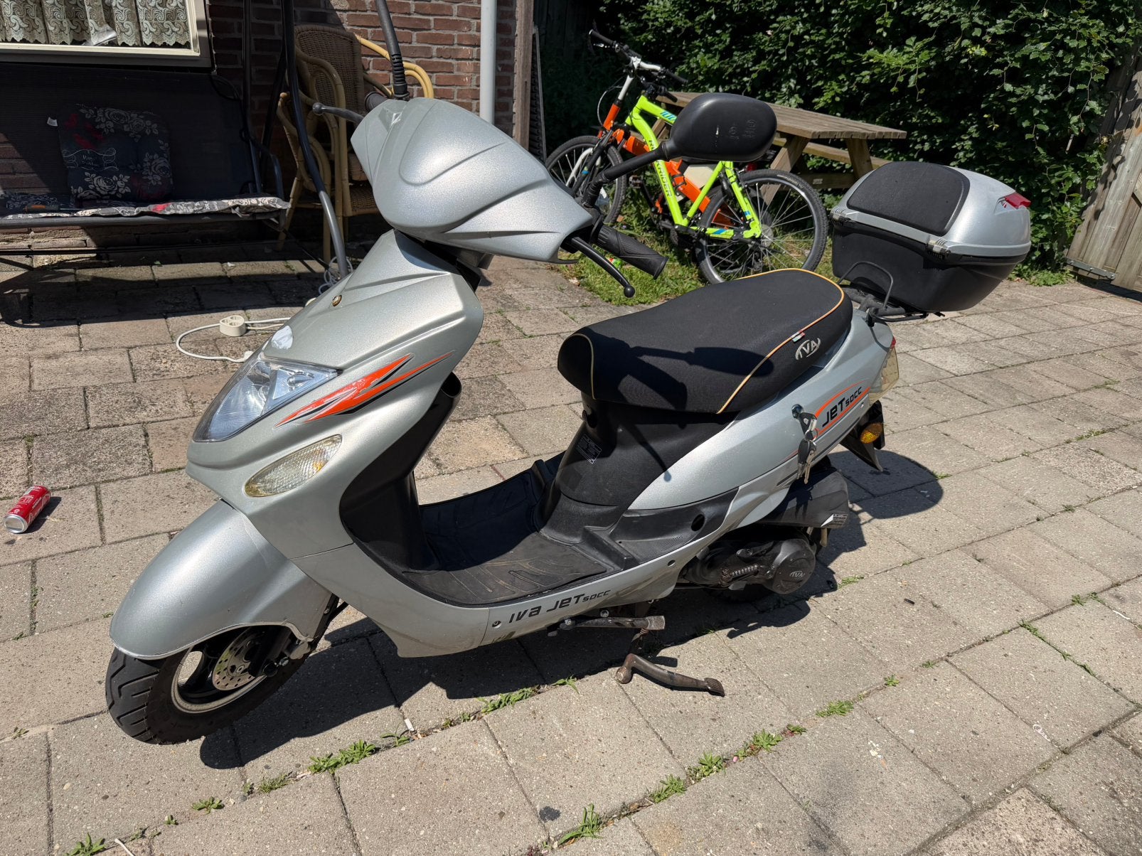 IVA Jet 50cc, Ophalen, Zo goed als nieuw, Benzine, Overige modellen