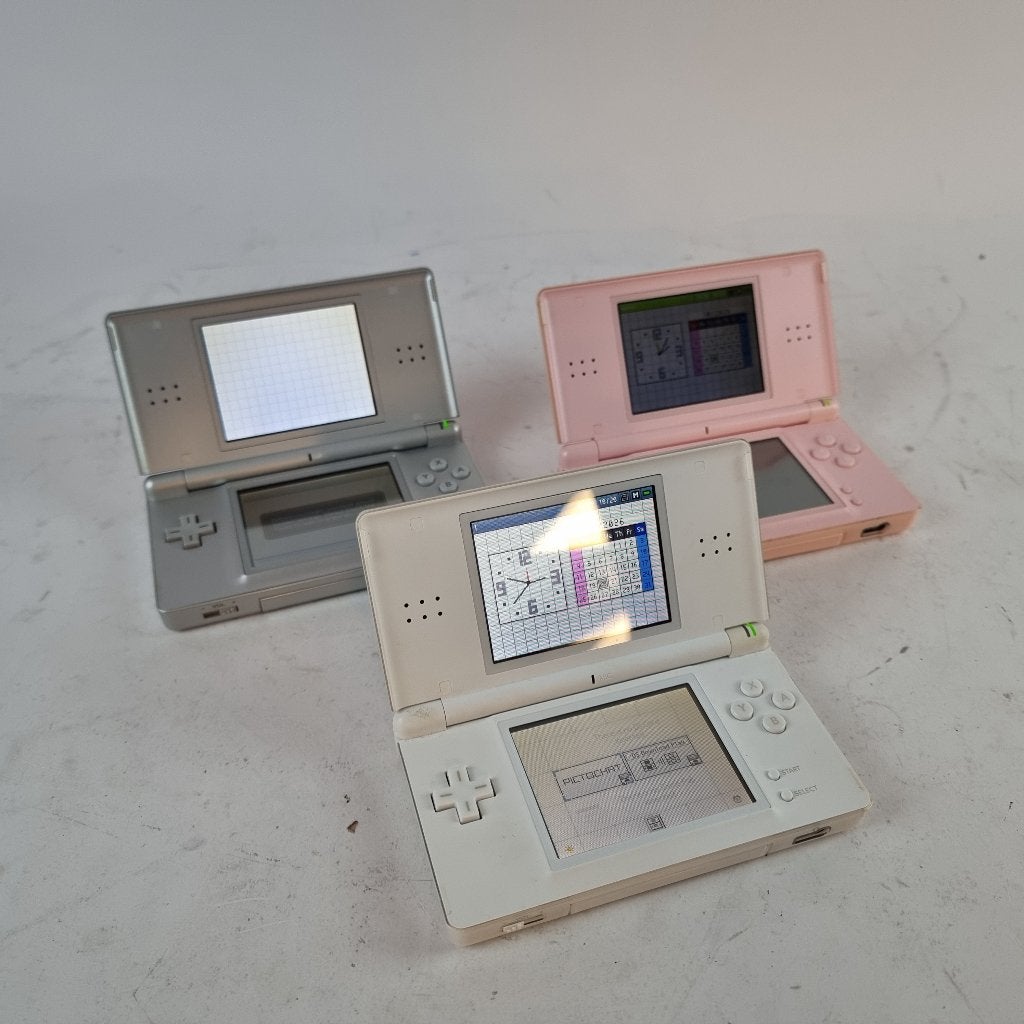 Nintendo DS Lite || Diverse kleuren, Avontuur en Actie, Gebruikt, 1 speler, Ophalen of Verzenden