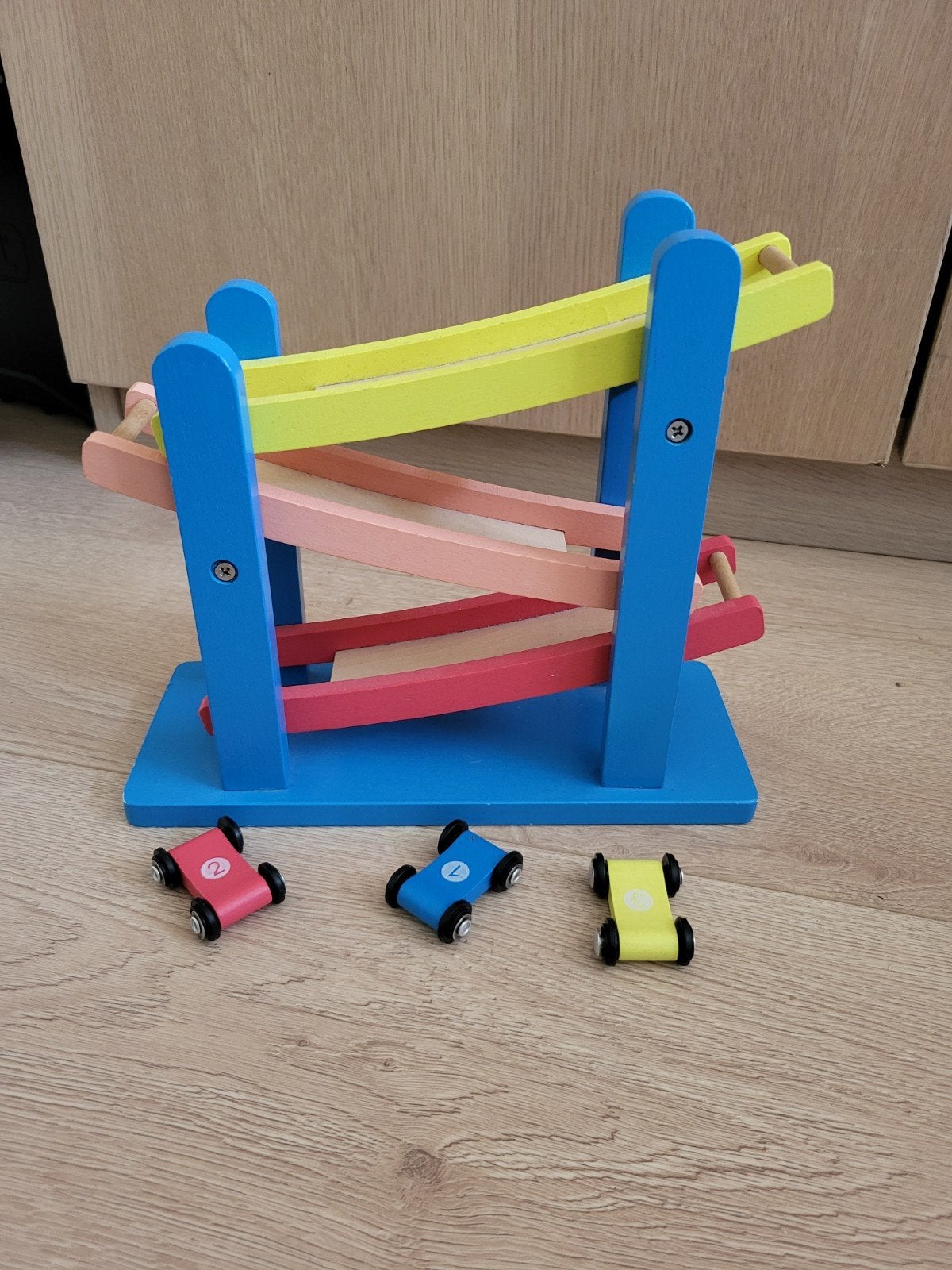 houten autobaan met 3 auto's, Ophalen, Handmatig, Overige merken