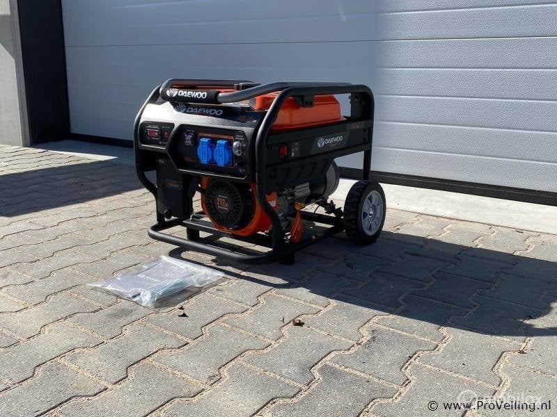 Online Veiling: Daewoo GDAX4050 benzine stroomgenerator, Nieuw