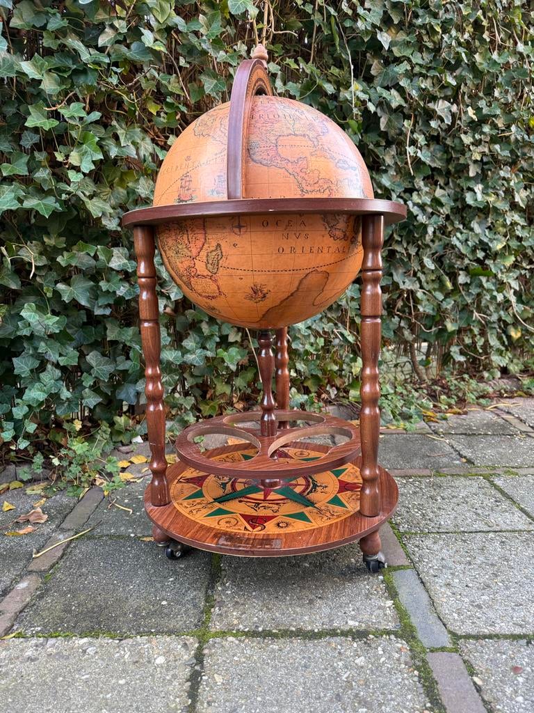 Antieke Zoffoli Globe Bar op Wielen - Ø50cm, Huis en Inrichting, Barren, Gebruikt, Ophalen of Verzenden, X, X