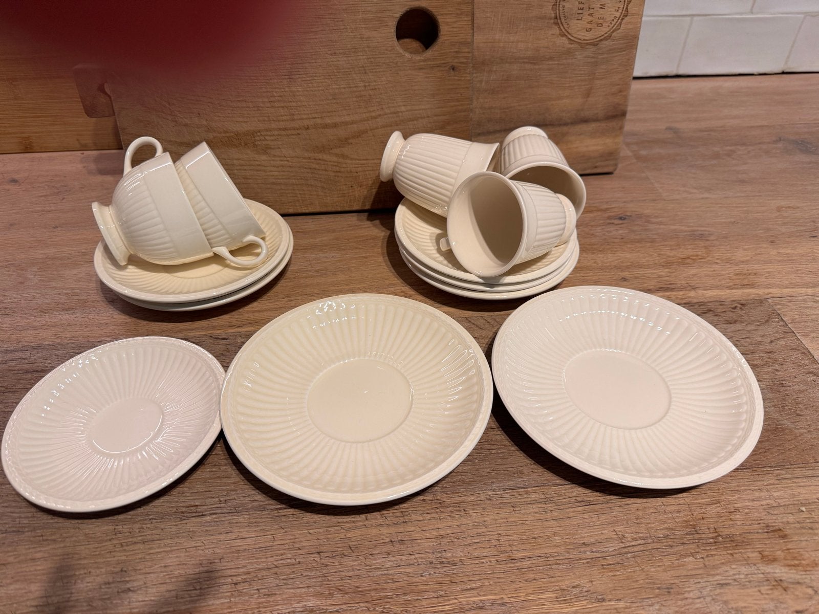 Originele Wedgwood koffie/thee kopjes en schotels, Gebruikt, Ophalen of Verzenden, Kop(pen) en/of Schotel(s), Wedgwood
