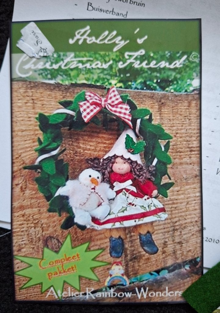 Viltpakket: Holly's Christmas friend(atelier rainbow wonders, Hobby en Vrije tijd, Ophalen of Verzenden, Nieuw, Overige typen