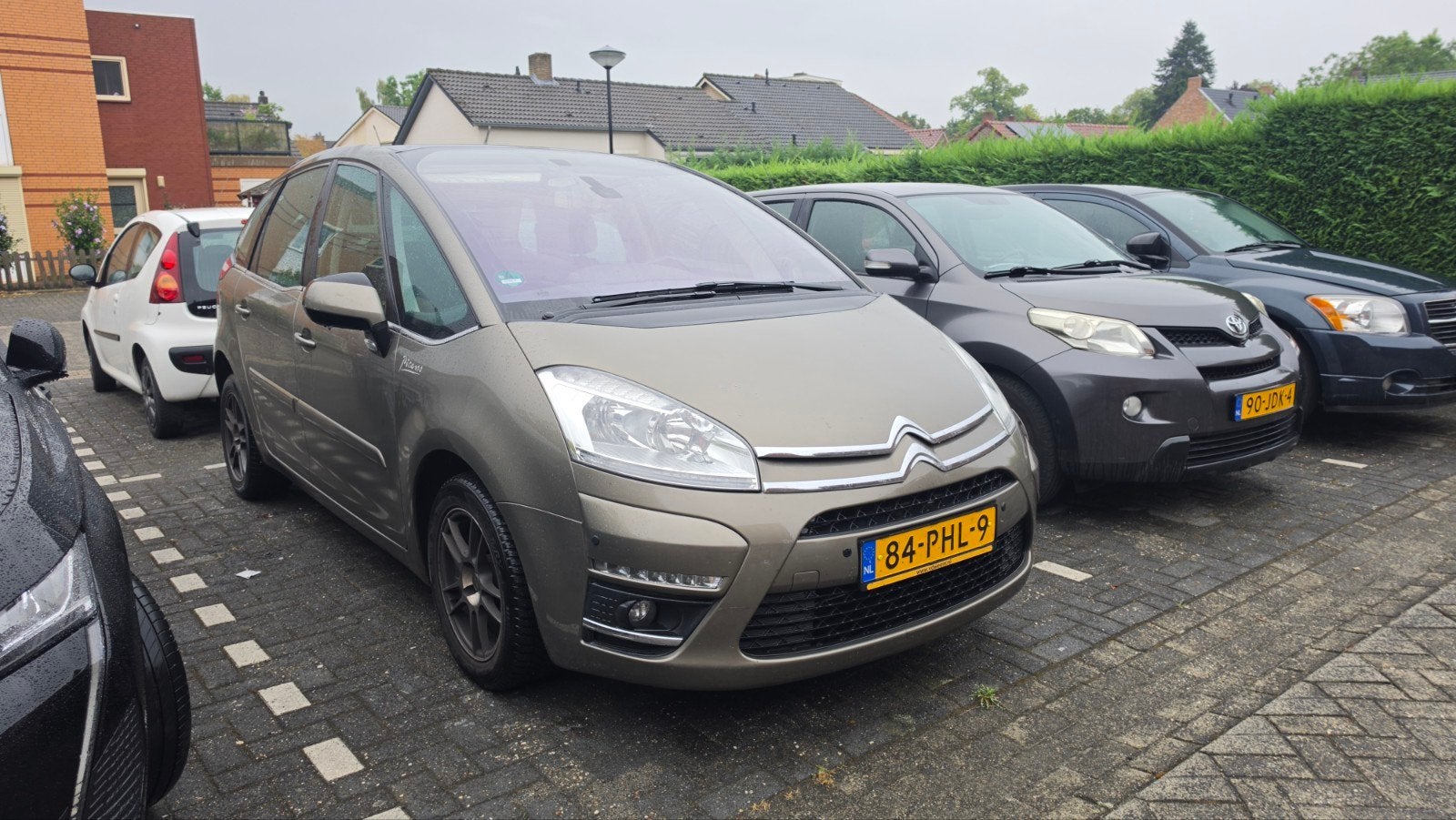 Citroën C4 1.6  2011, 15 km/l, Bruin, Origineel Nederlands, 75 €/maand