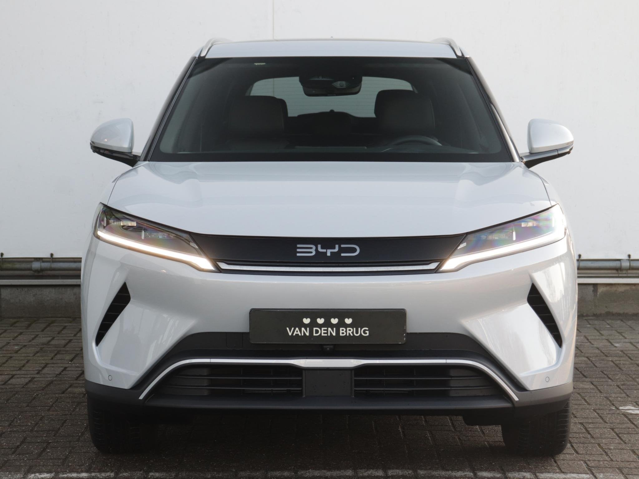 BYD ATTO 2 Business 65 kWh | 430km WLTP | Warmtepomp | Panor, Auto's, Lichtsensor, Zwart, Wit, 204 pk