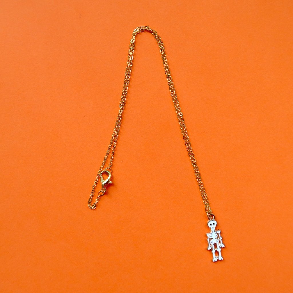 Goudkleurig kettinkje met Halloween skelet hangertje, Verzenden, Nieuw, Goud, Overige materialen