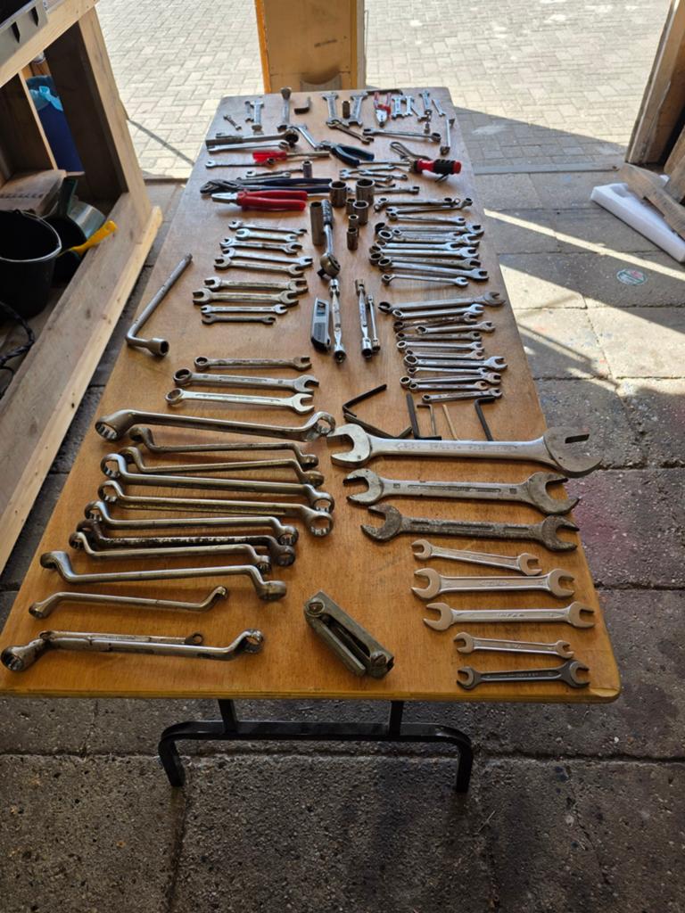 Werkplaats gereedschap, Ophalen