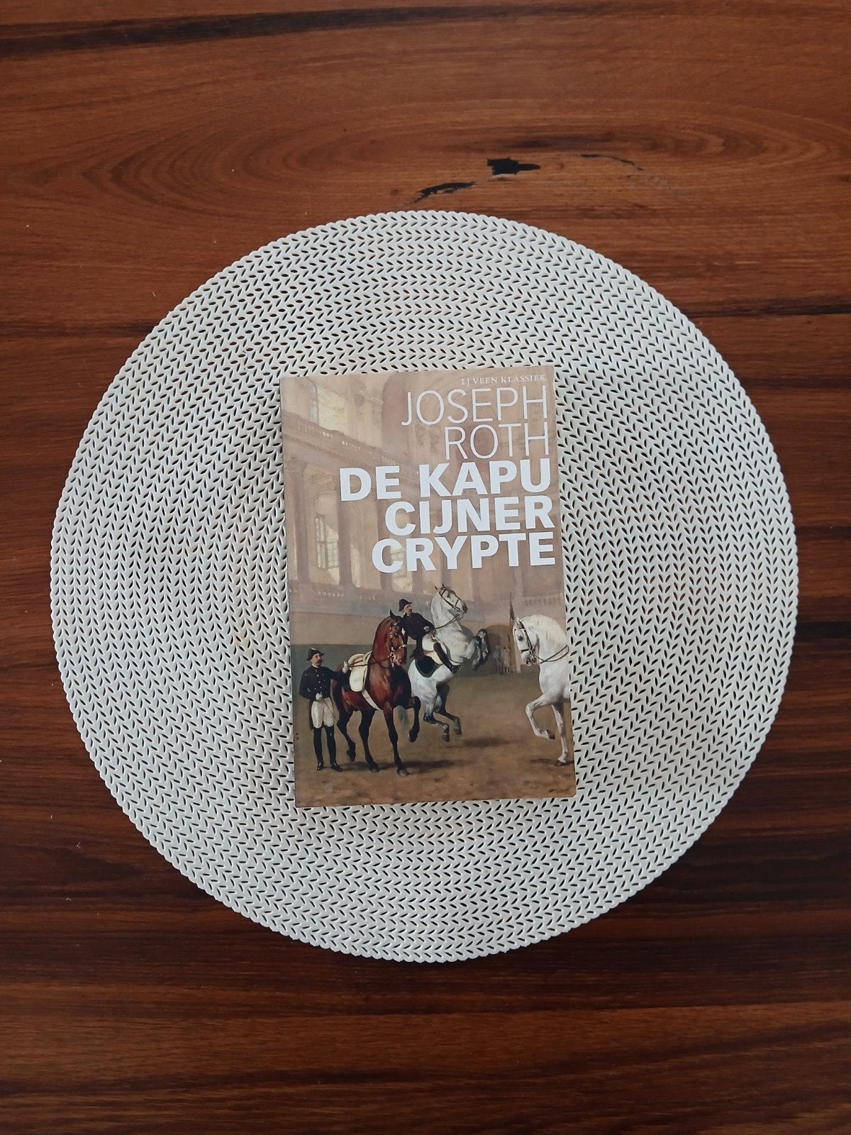 Joseph Roth - De Kapucijner Crypte, Ophalen of Verzenden, Nieuw, Joseph Roth
