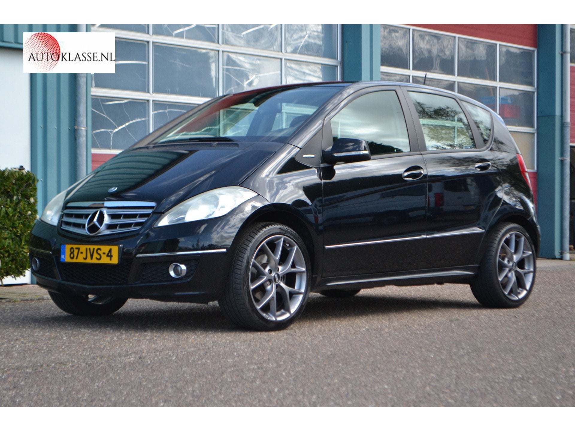 Mercedes-Benz A-Klasse 150 Avantgarde AUTOMAAT (bj 2009), 15 km/l, Zwart, 4 cilinders, Leder en Stof