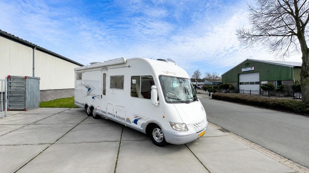 Frankia Luxury Class 8000i, Fiat, Treinzit, Bedrijf, Diesel