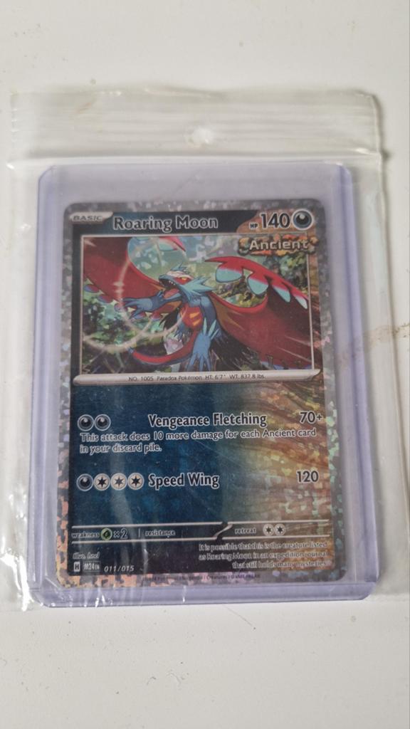 Pokémon Kaart: Roaring Moon (Ancient) - Foil, Ophalen of Verzenden, Zo goed als nieuw, Losse kaart, Foil