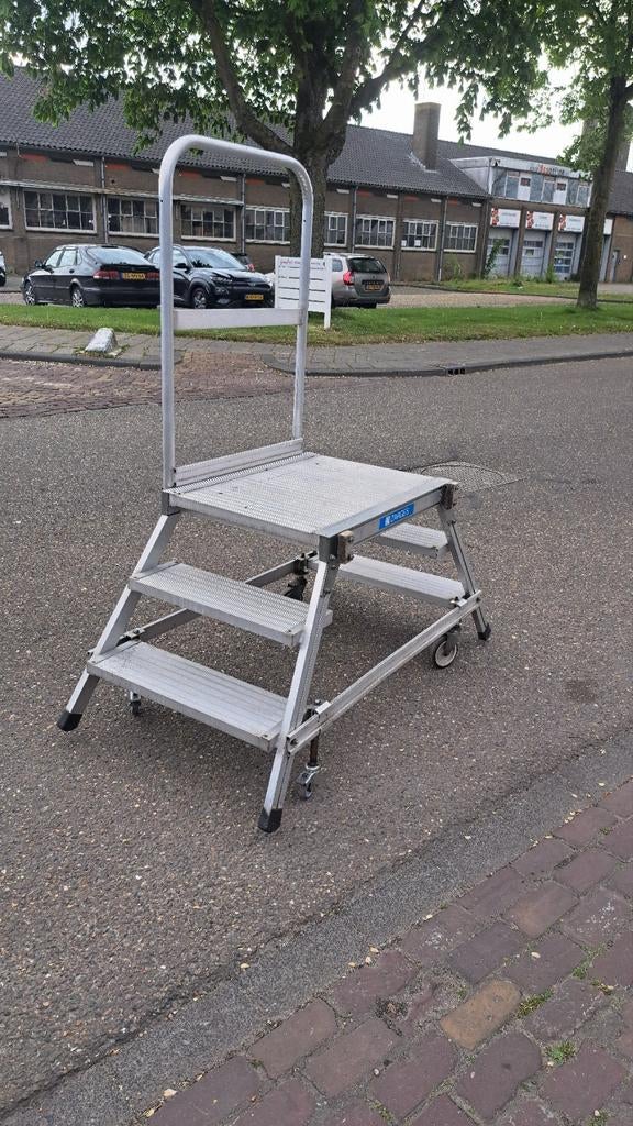 Te koop aluminium Bordestrap/chalet/caravan opstap, Ophalen of Verzenden, Zagres