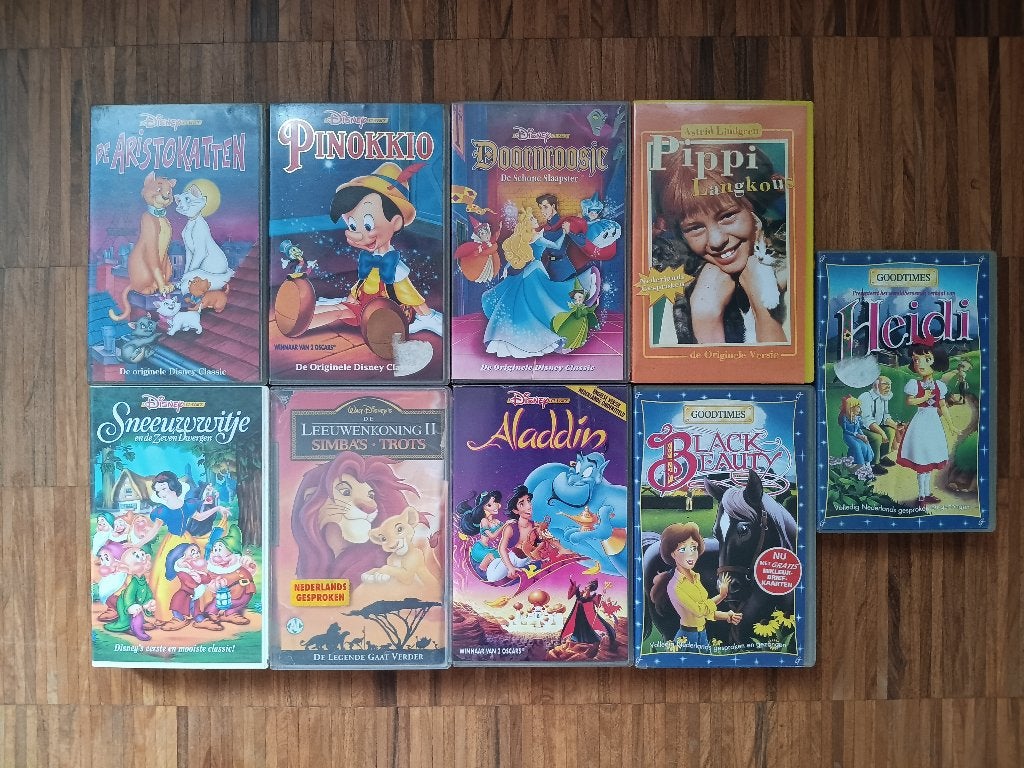 Set video's Disney, Tekenfilm, Alle leeftijden, Zo goed als nieuw, Ophalen of Verzenden