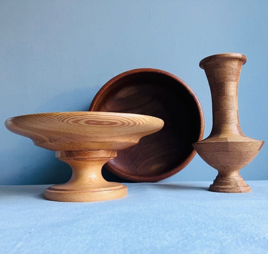 Teak houten schaal schaal op voet vaas hout vintage Scandi, Gebruikt, Ophalen of Verzenden, Hout, Handgemaakt