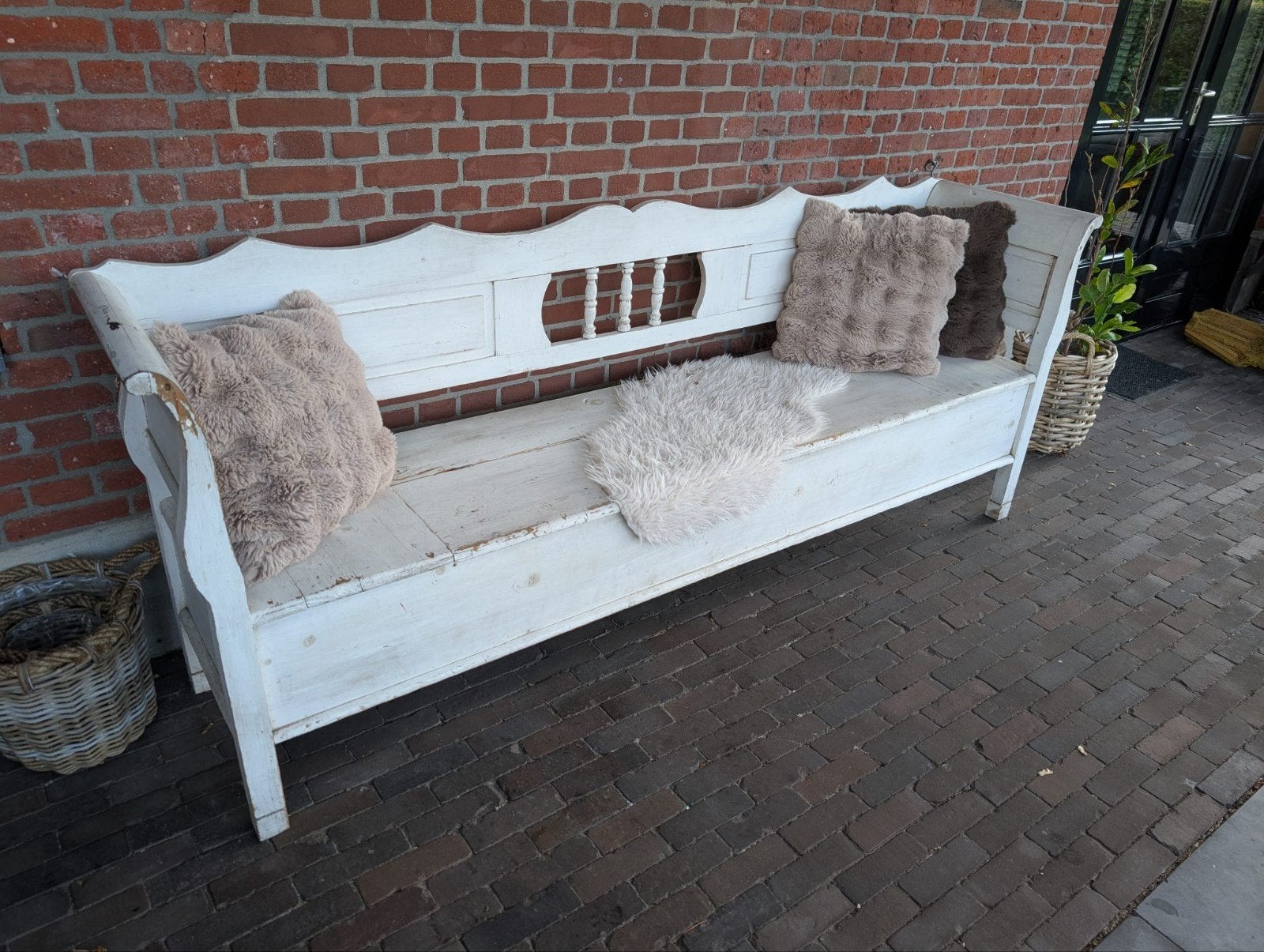Mooie oude witte klapbank met opbergruimte, Ophalen