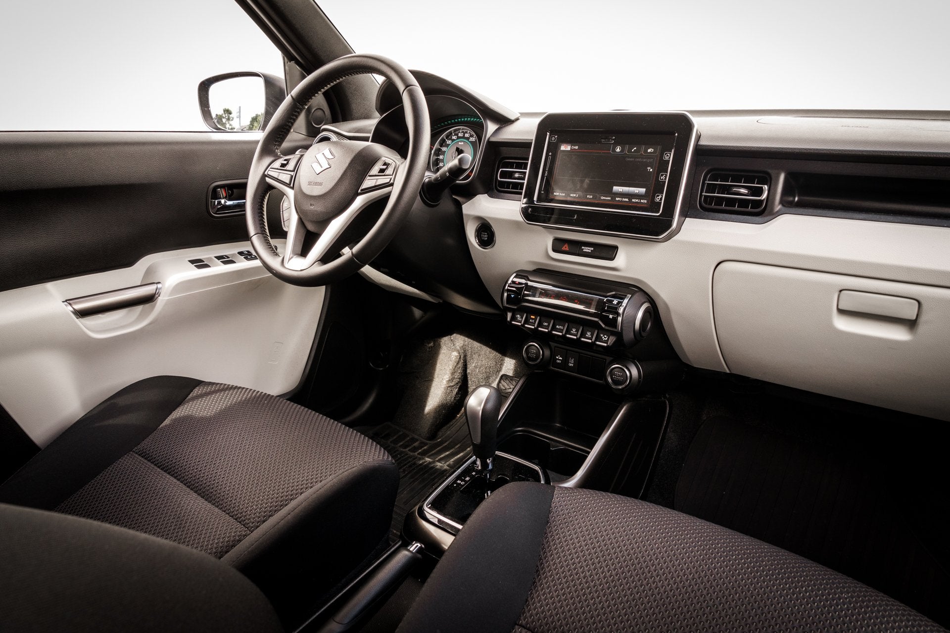 Suzuki Ignis 1.2 Stijl Automaat | LED | Camera | Cruise | Cl, Auto's, Suzuki, Stof, Gebruikt, 4 cilinders, Met garantie (alle)