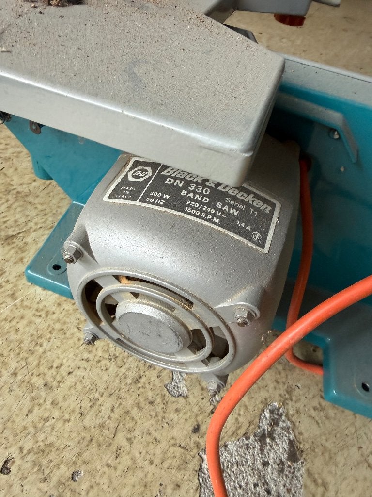 Black & Decker Lintzaag 220 volt, Ophalen, Gebruikt, 70 mm of meer, Black+Decker