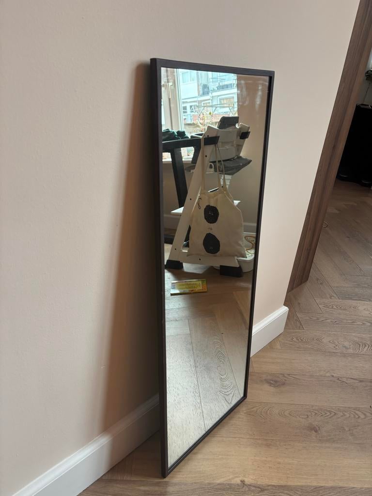 Metalen spiegel van ZaraHome, Huis en Inrichting, Ophalen, Zo goed als nieuw, Rechthoekig, Minder dan 100 cm