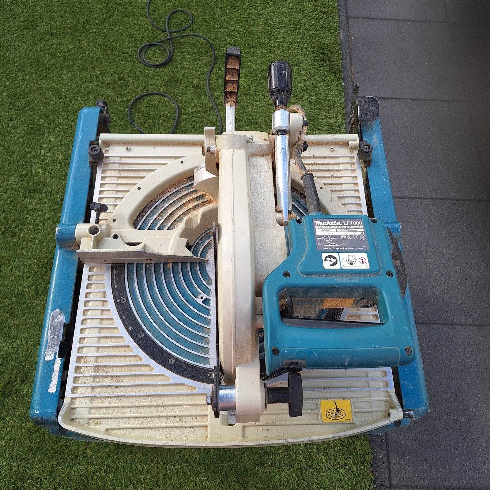 Makita Flipper LF1000 230V, Doe-het-zelf en Verbouw, Gereedschap | Zaagmachines, Ophalen, 1200 watt of meer, Afkortzaag, 30 tot 70 mm