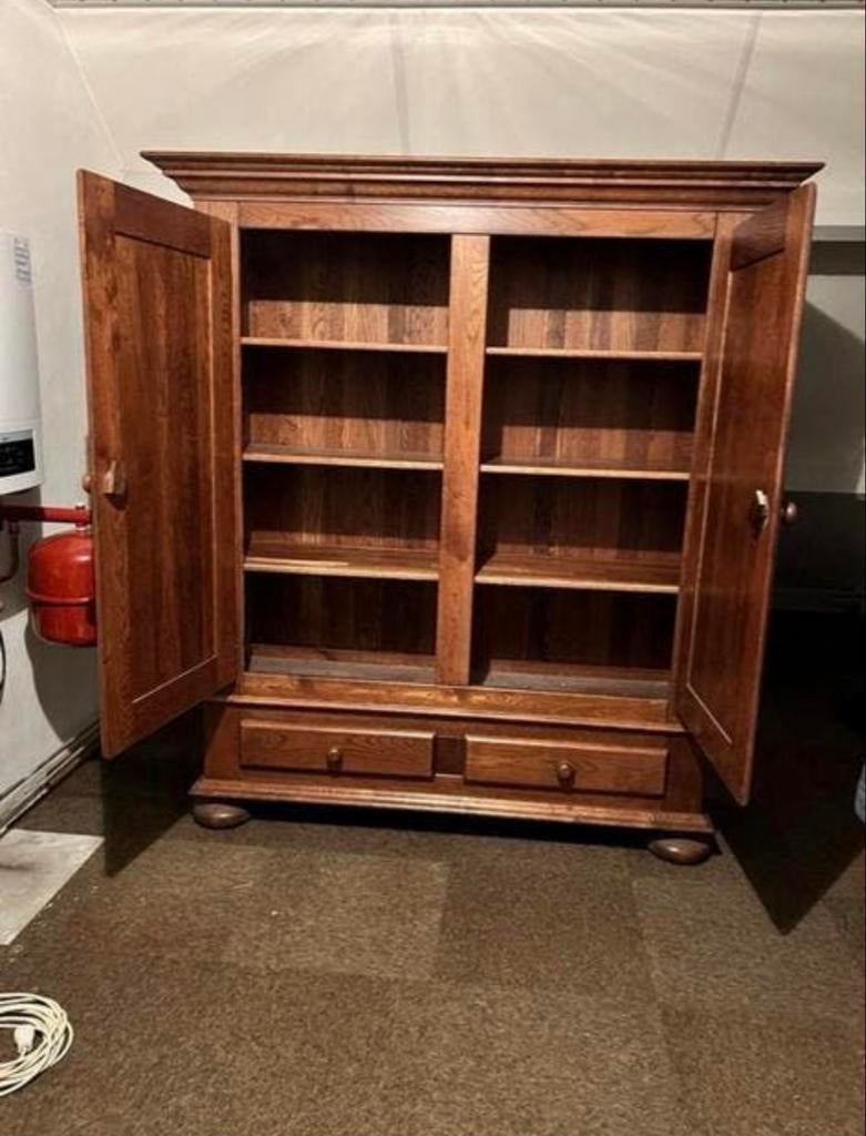 Massieve Eiken Kast met Lades - Klassiek Design, Ophalen of Verzenden, Gebruikt