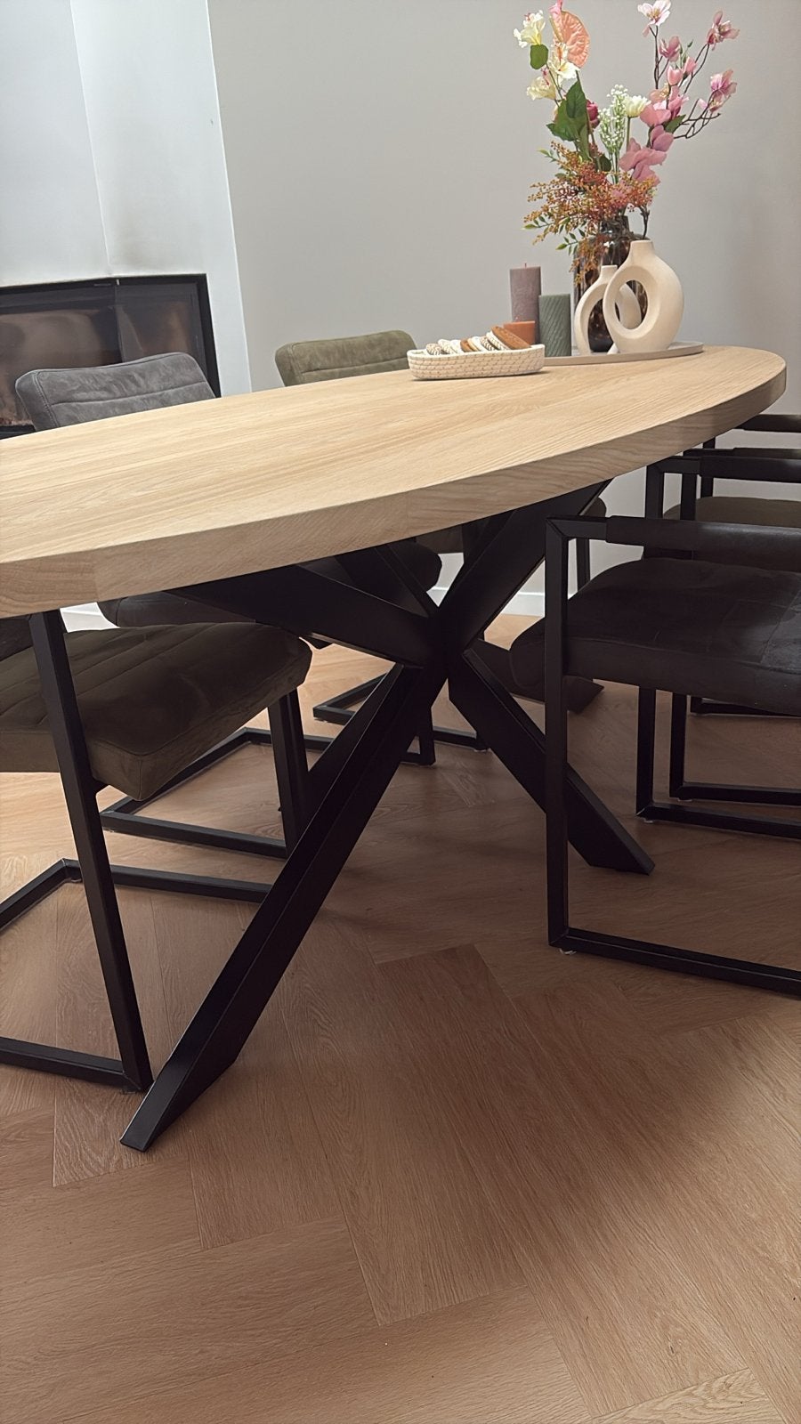 Massief eikenhouten tafel met stalen poot, Ophalen, Rechthoekig, 200 cm of meer, 50 tot 100 cm