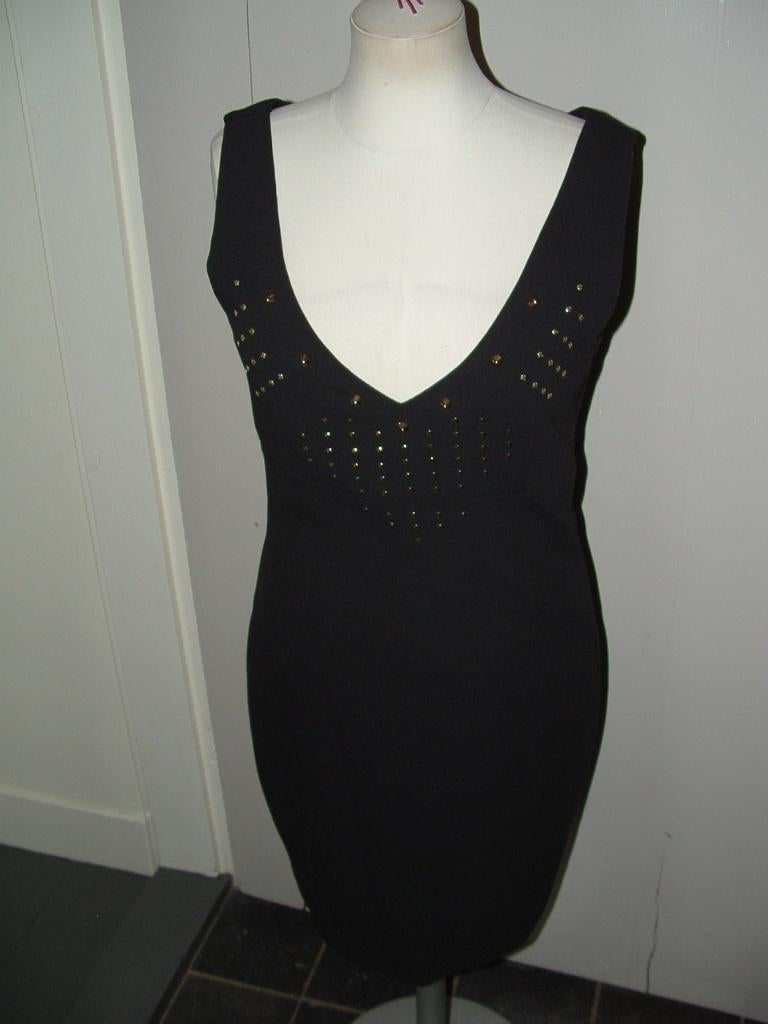 Rinascimento cocktail jurk, little black dress maat S studs, Zwart, Rinascimento, Ophalen of Verzenden, Zo goed als nieuw