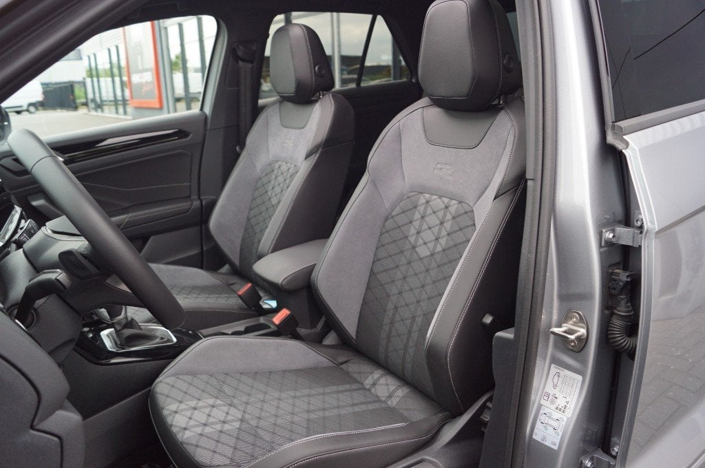 Volkswagen T-ROC 1.5 TSI DSG R-Line Black /Panodak/19 Inch L, Auto's, Automaat, Huisgarantie, Bedrijf, SUV of Terreinwagen