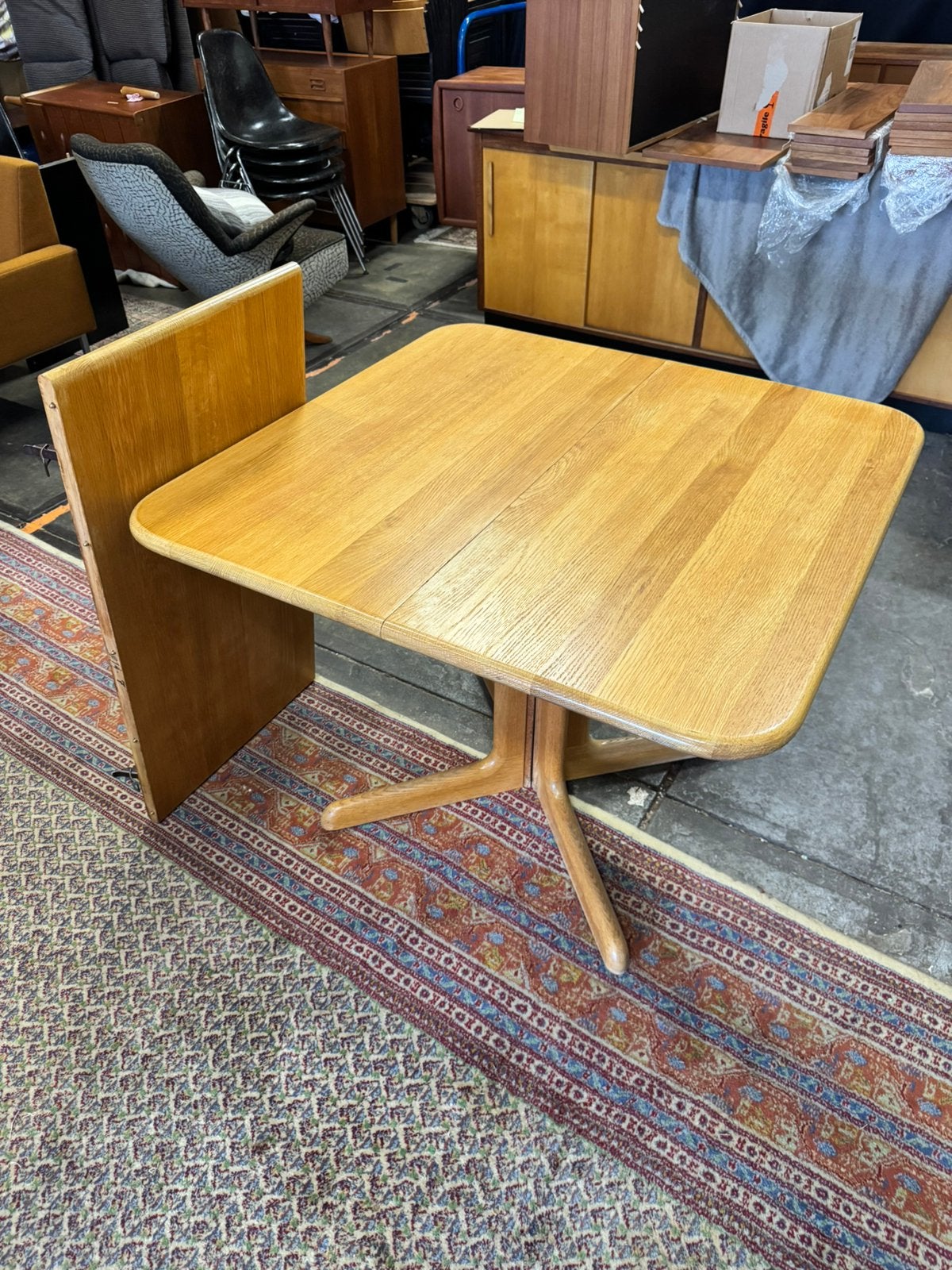 Niels moller voor gudme vintage uitschuifbare eettafel, Huis en Inrichting, Ophalen, Gebruikt, 50 tot 100 cm, Gudme