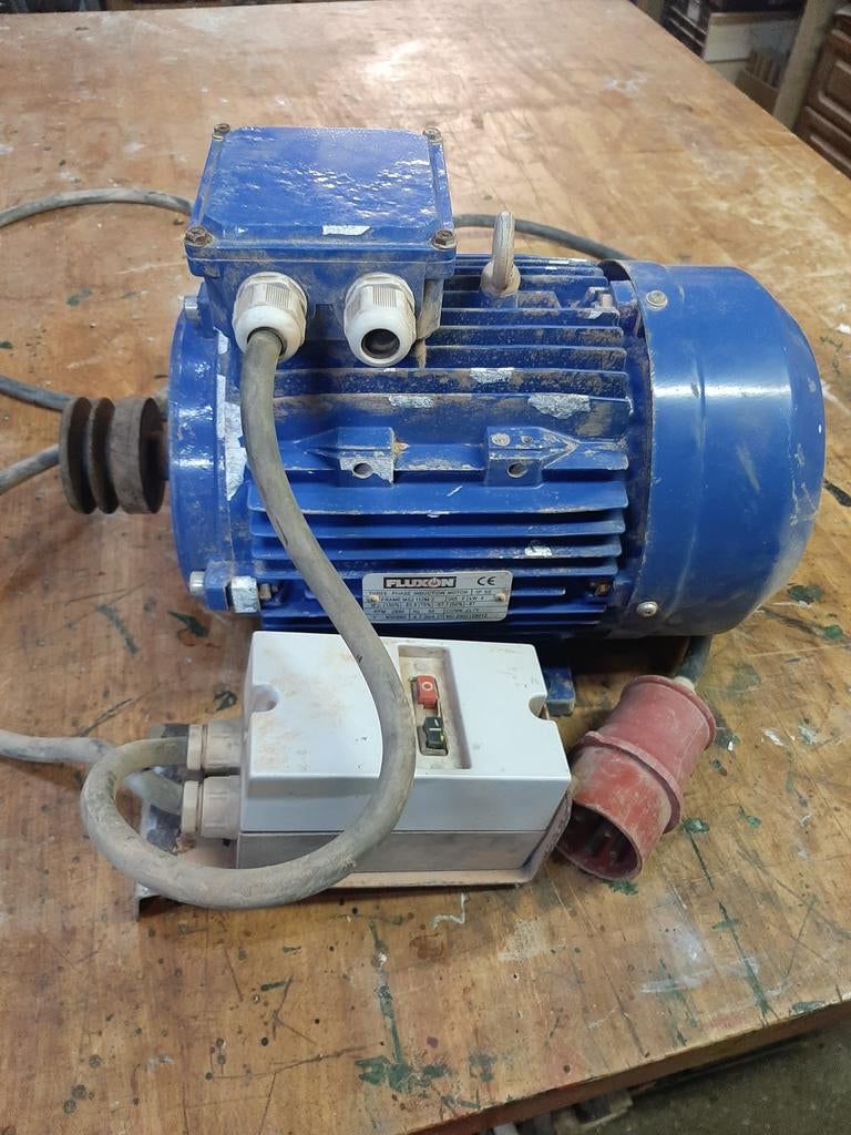 Fluxon electramotor kw 4  rpm 2890, Doe-het-zelf en Verbouw, Motoren, Ophalen of Verzenden, Gebruikt, Elektromotor