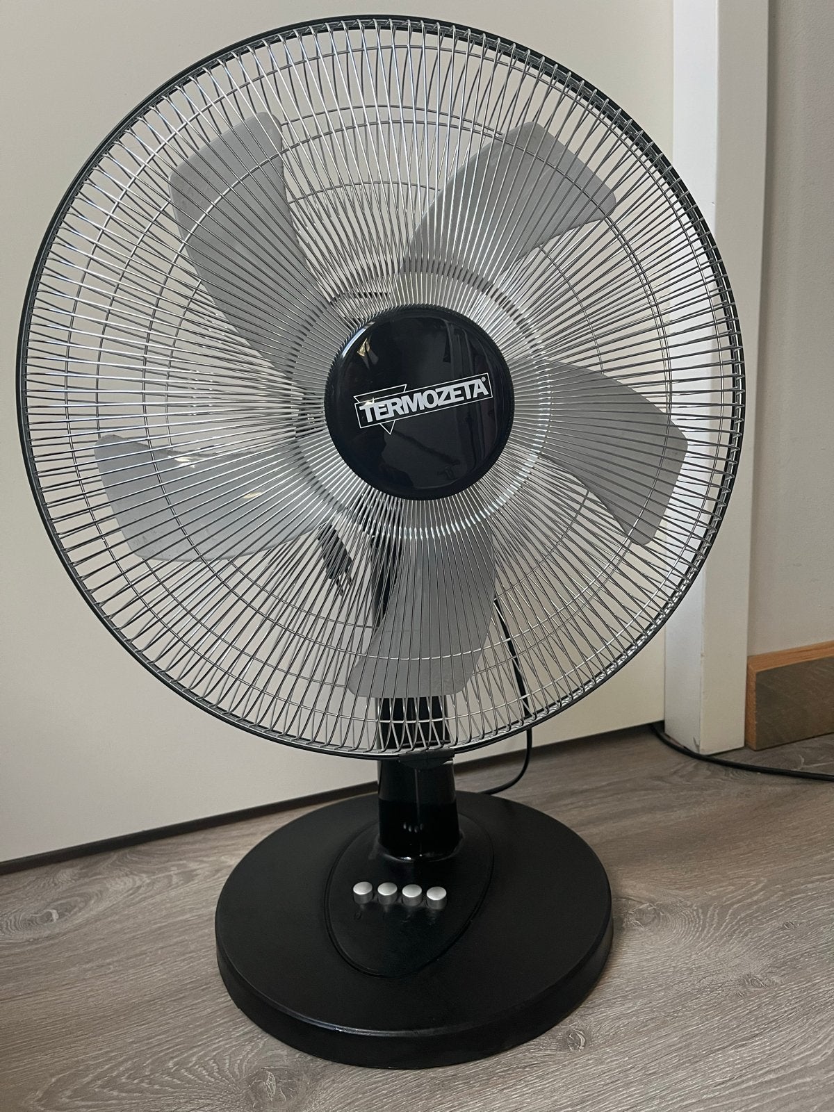 Tafelventilator TERMOZETA AIRZETA 40 - Zwart/Grijs, Ophalen of Verzenden, Zo goed als nieuw, Tafelventilator