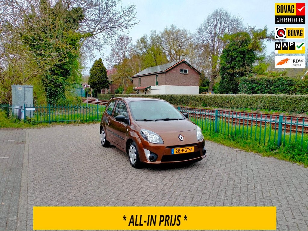Renault Twingo 1.2-16V Authentique ALLINPRIJS, Twingo, 4 cilinders, Bruin, 4 stoelen