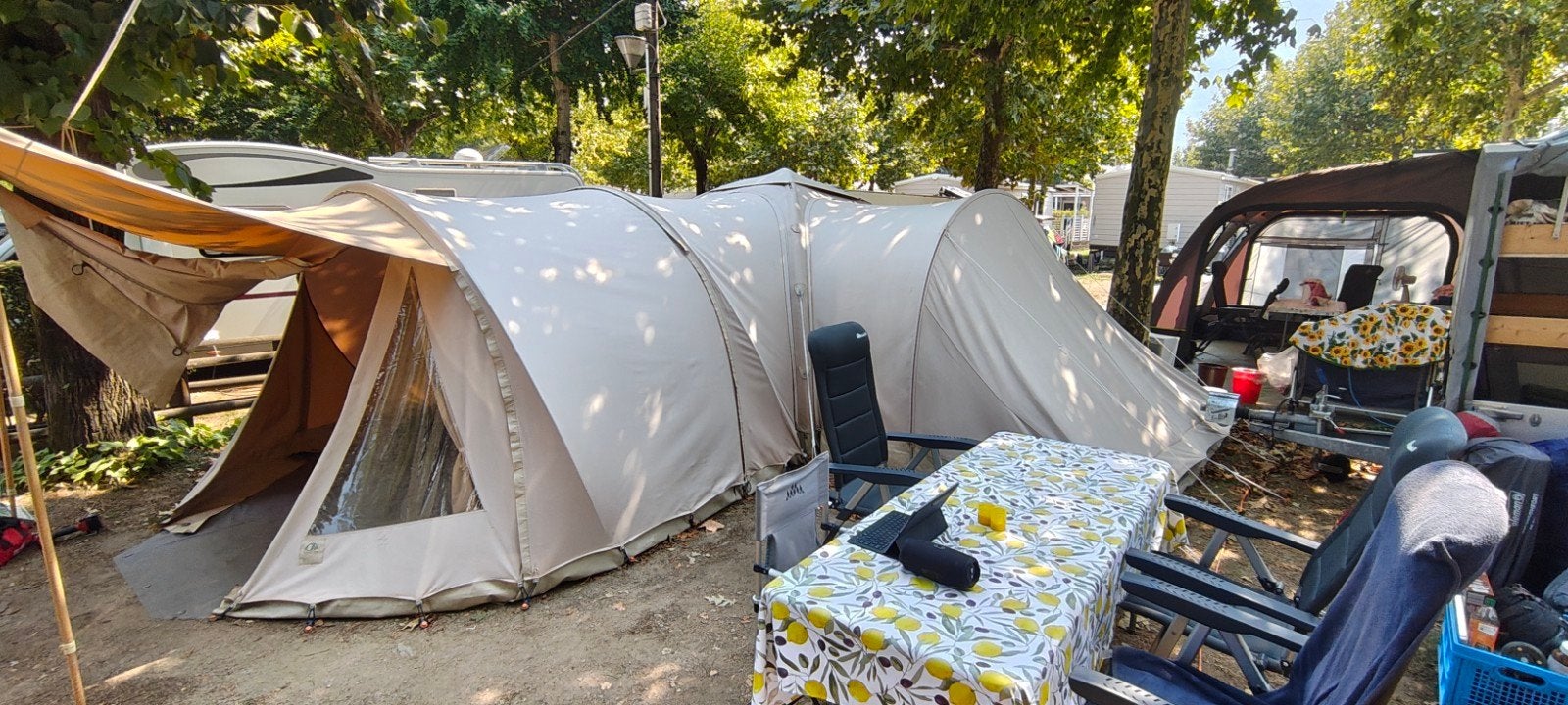 Karsten 280 opblaasbare tent met toebehoren, Ophalen of Verzenden, Gebruikt, Tot en met 6