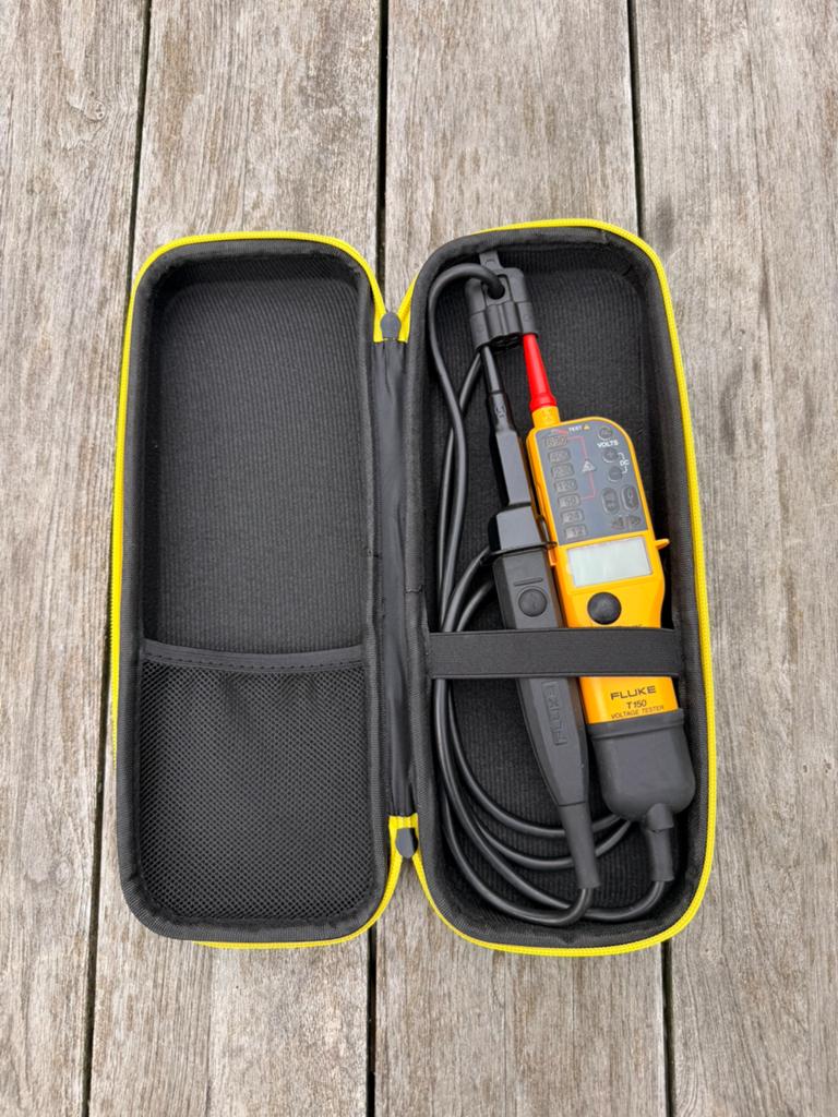Te koop ZGAN Fluke T-150 tweepolige spannings doorbeltester, Ophalen of Verzenden, Zo goed als nieuw
