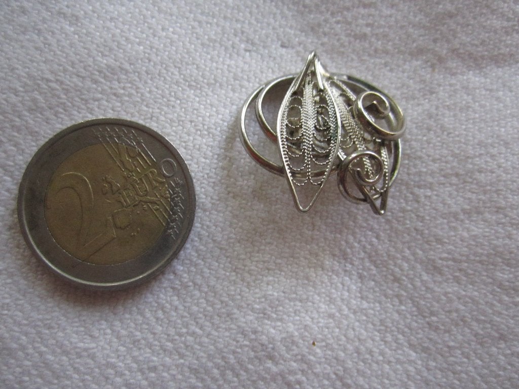 58.  Aparte oude broche,, Ophalen, Overige materialen, Broche