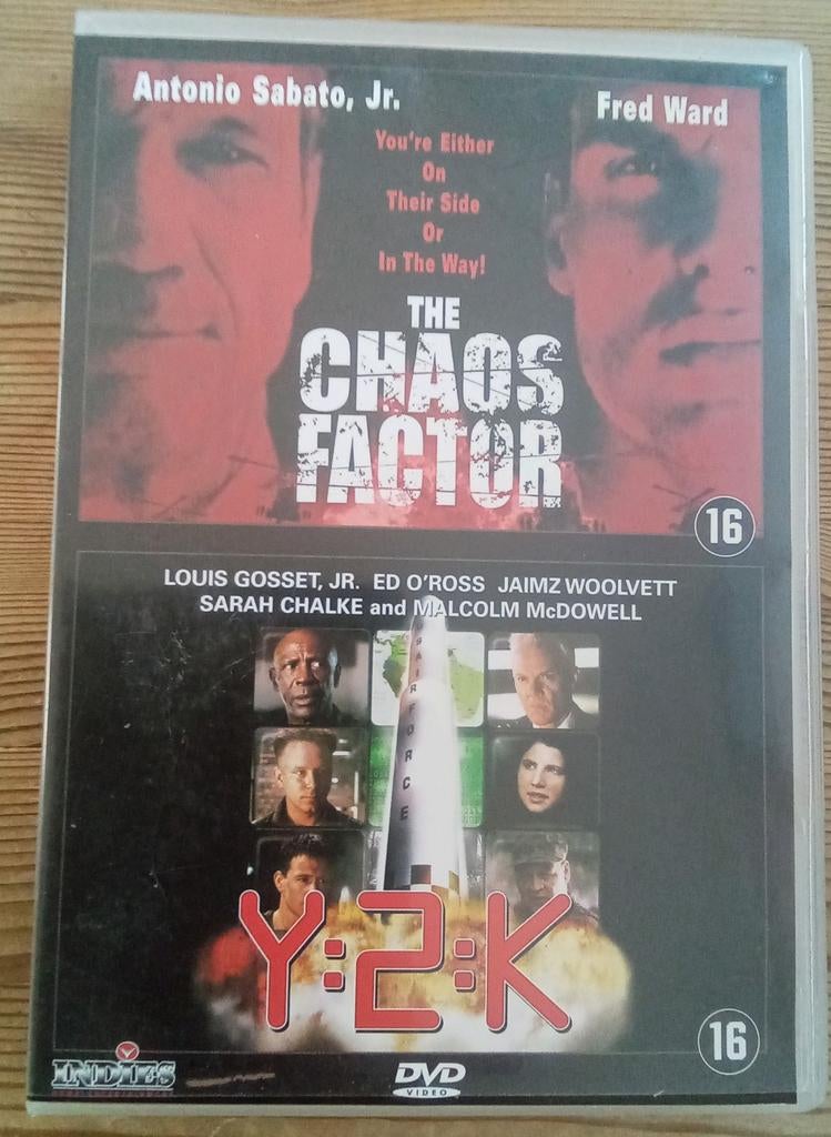 The Chaos Factor & Y:2:K, Vanaf 16 jaar, Ophalen of Verzenden, Zo goed als nieuw, Actiethriller