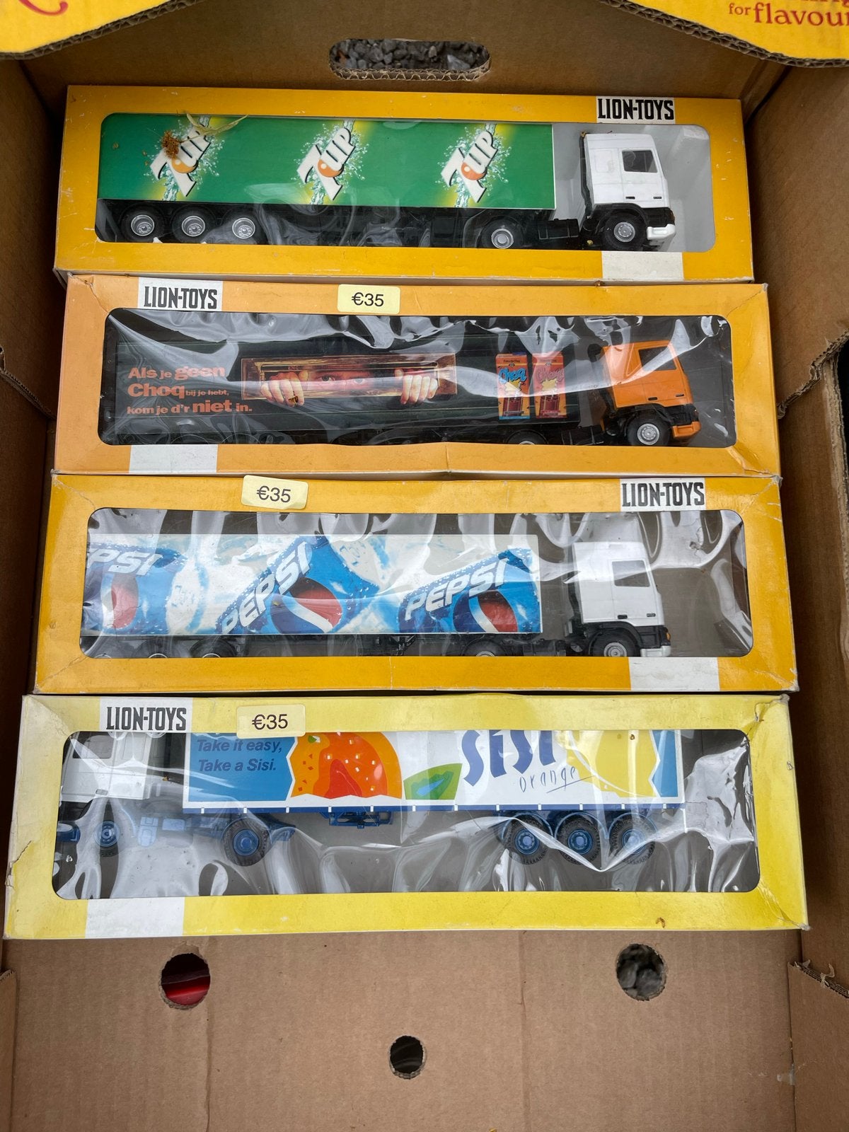 Verzameling Lion Toys Miniatuur Vrachtwagens, Ophalen of Verzenden, Gebruikt