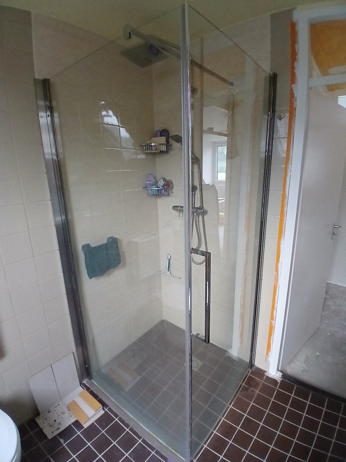 Glazen douchedeur/wand + regendouche (ex thermostaatkraan), Huis en Inrichting, Ophalen, Gebruikt, Met douche