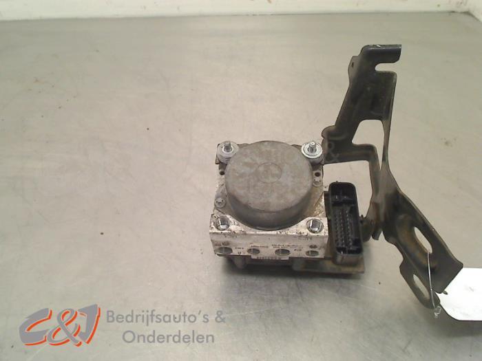 ABS Pomp van een Peugeot Bipper, Gebruikt, -, -, Ophalen of Verzenden