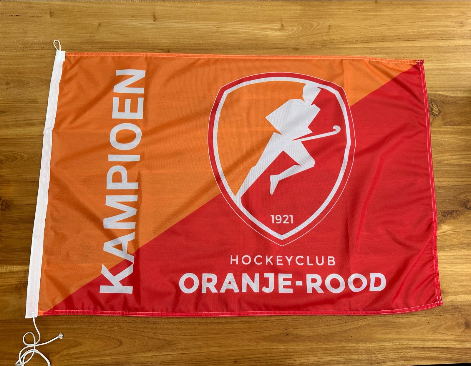 Hc Oranje-Rood kampioensvlag, Diversen, Vlaggen en Wimpels, Ophalen of Verzenden, Nieuw