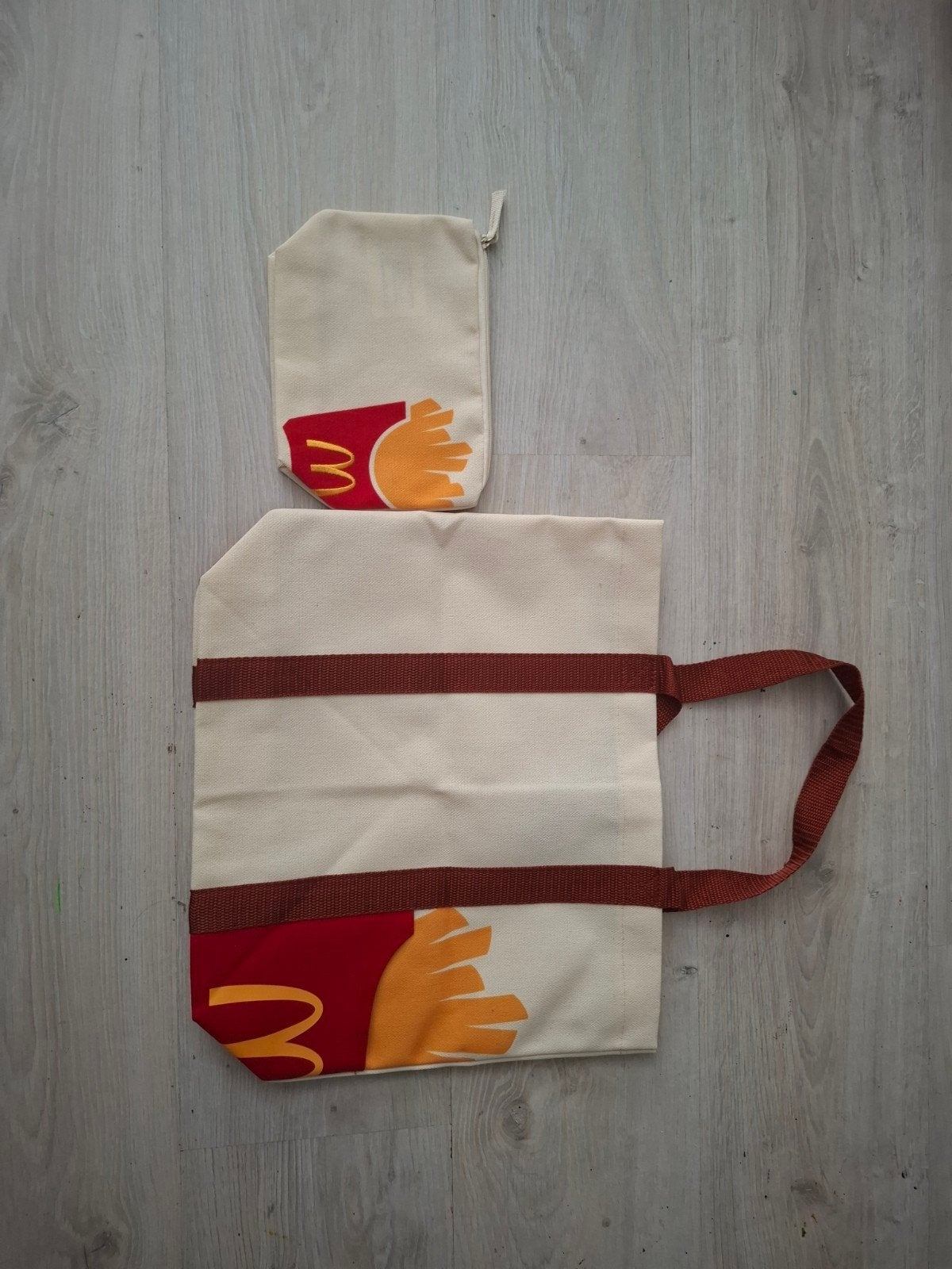 Mcdonalds tas+ toilet tasje, Ophalen of Verzenden, Nieuw, Beige, Heer of Dame