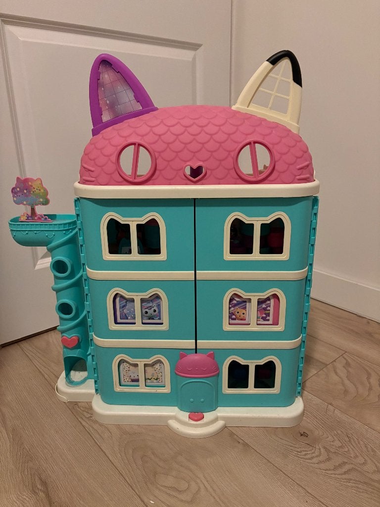 Gabby poppenhuis, Kinderen en Baby's, Ophalen, Zo goed als nieuw, Poppenhuis