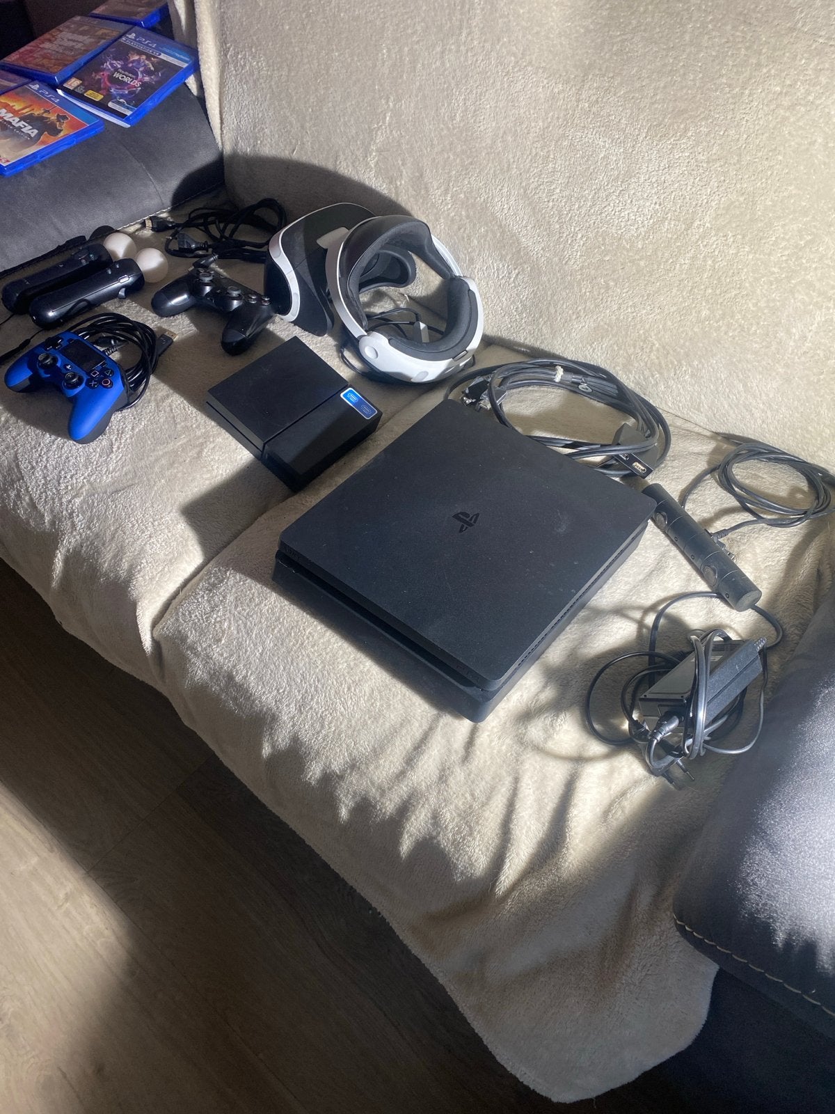 PlayStation 4 Slim met PS VR, controllers en games, Met 2 controllers, Ophalen of Verzenden, Slim, 500 GB