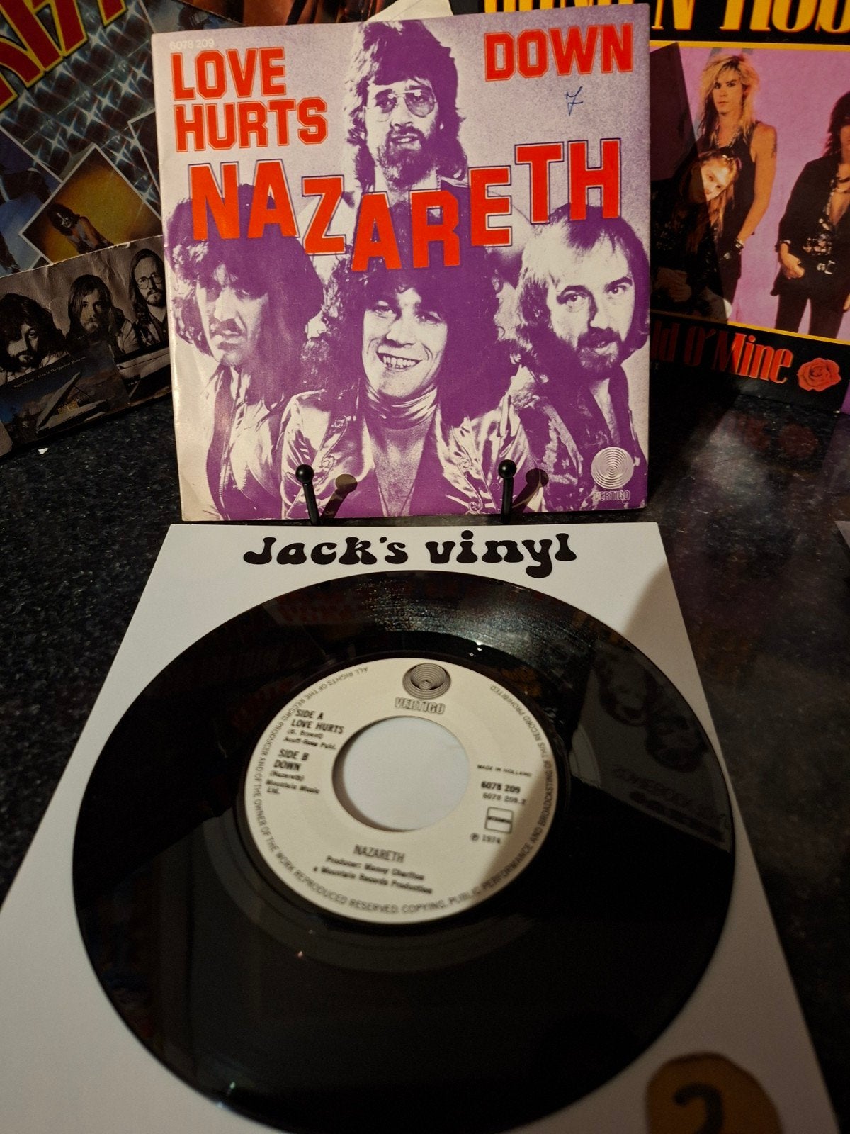 Nazareth - Love Hurts / Down (Vinyl Single 1974), Gebruikt, 7 inch, Ophalen of Verzenden, Beschermende buitenhoes