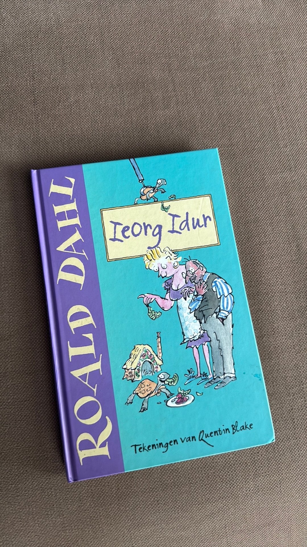 Roald Dahl - Ieorg Idur, Roald Dahl, Fictie algemeen, Ophalen of Verzenden, Zo goed als nieuw