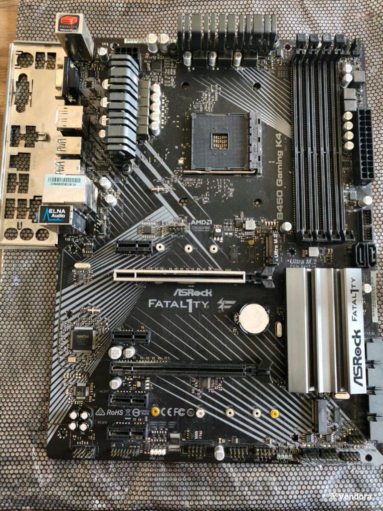 ASRock Fatal1ty B450 Gaming K4 Moederbord, Computers en Software, Moederborden, Gebruikt, DDR4, AM4, Ophalen of Verzenden