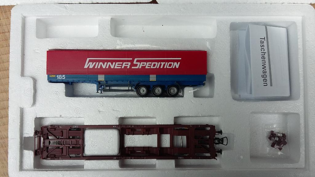 Trix 3 delige container wagon van winner transport D.E., Hobby en Vrije tijd, Modeltreinen | H0, Gelijkstroom, Trix, Wagon, Ophalen of Verzenden