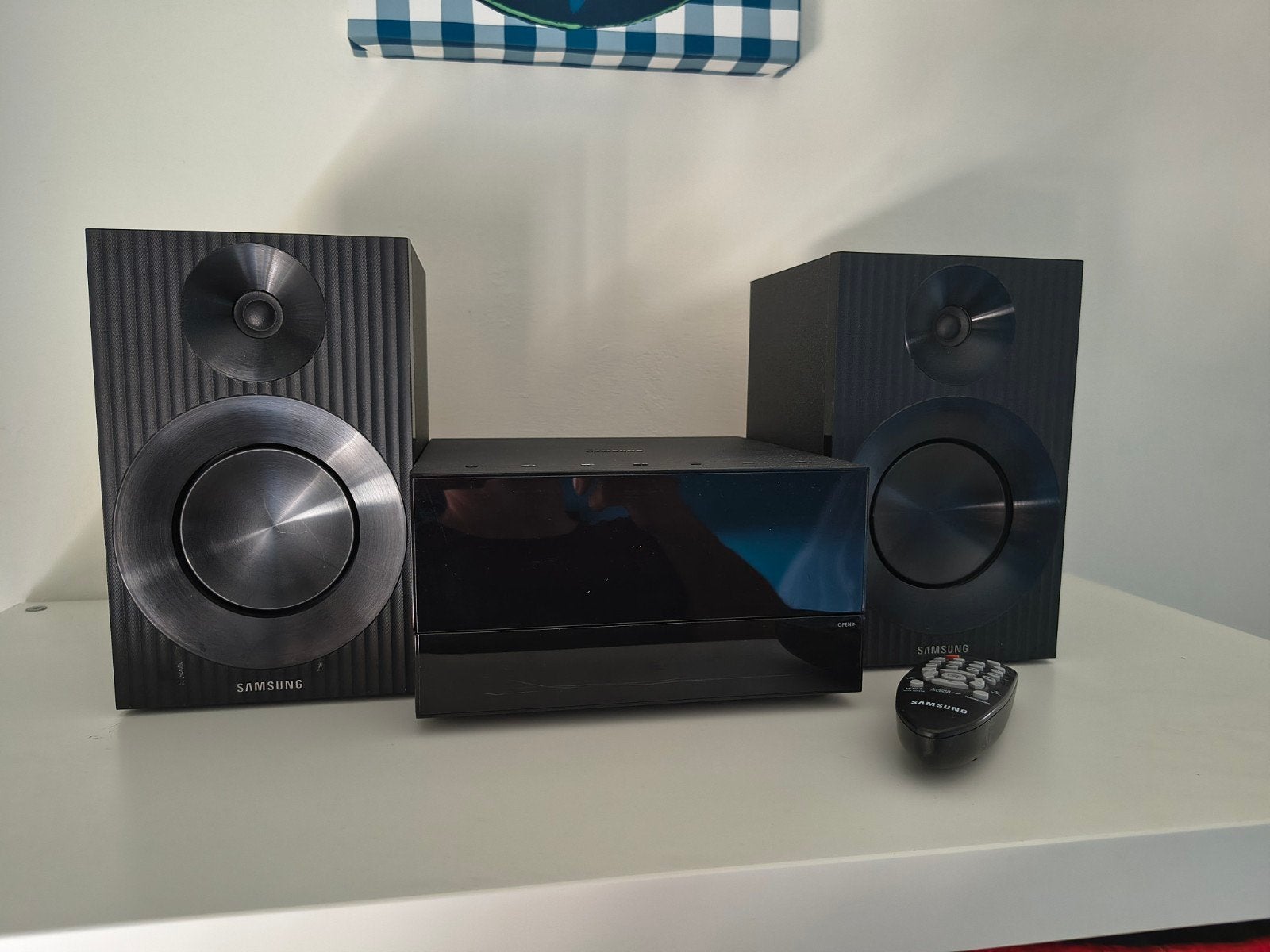 Samsung mini stereo met cd, usb en bluetooth., Ophalen, Zo goed als nieuw, Overige merken