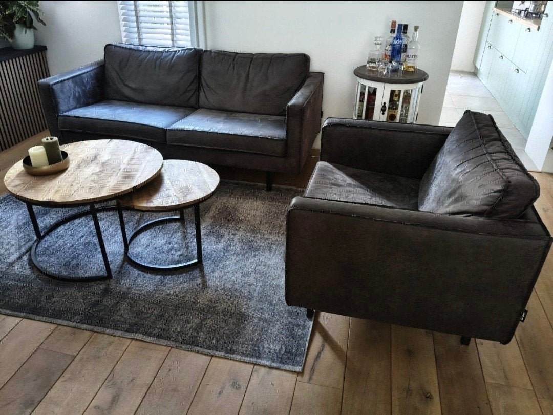 Comfortabele 3 zitsbank en loveseat (1,5 zit), Huis en Inrichting, Banken | Bankstellen, Ophalen, Gebruikt, Modern, industrieel