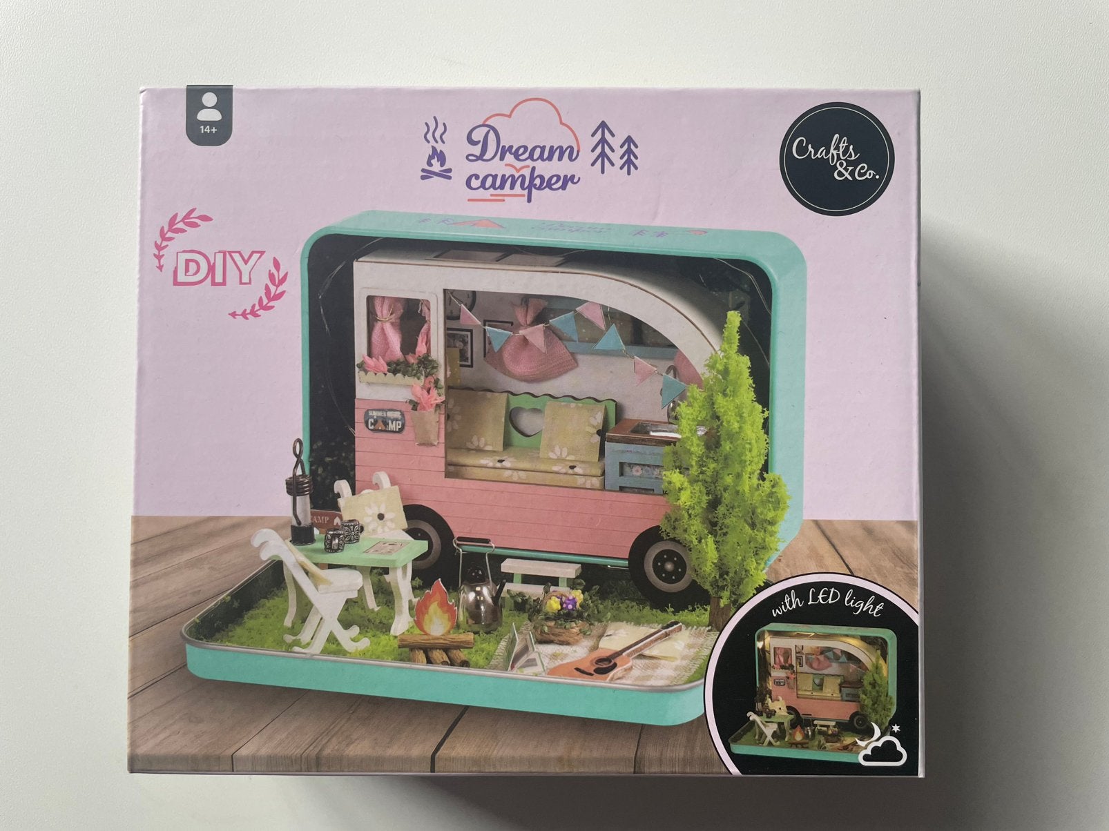 NIEUW Crafts & Co Dream Camper miniatuur DIY Blikje bouwen, Geschikt voor stof, Voertuigen, Nieuw, Meerkleurig
