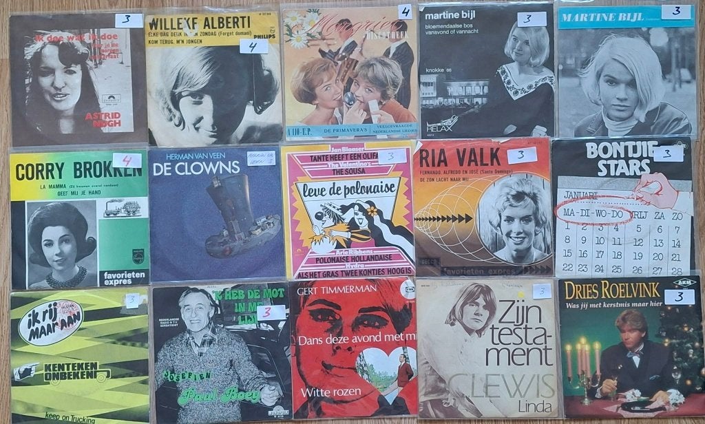 PARTIJ VAN 60 VINYL SINGLES NEDERLANDS / PIRATENHITS, Ophalen of Verzenden, Gebruikt, 7 inch, Nederlandstalig